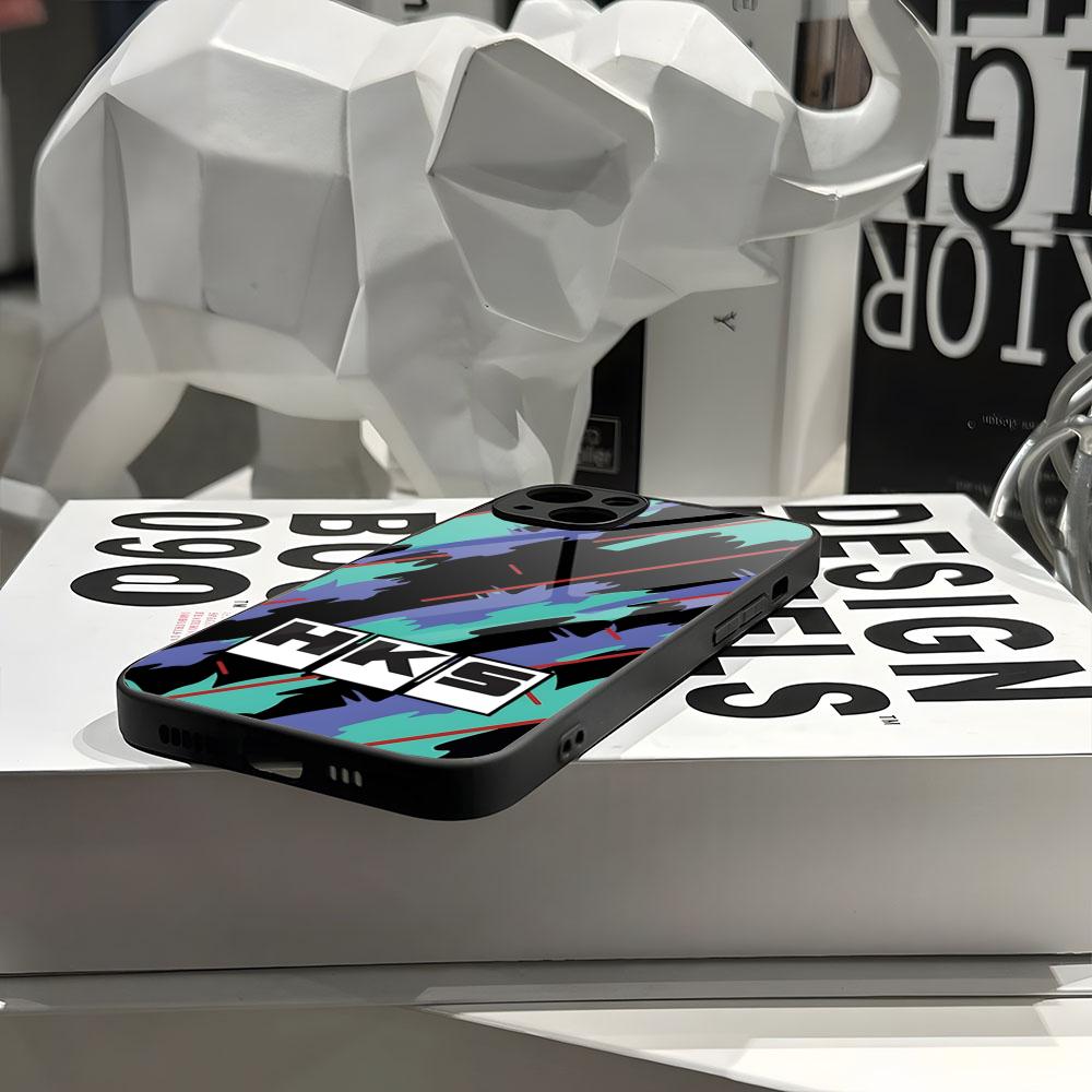 Etui na telefon z motywem spor – Tech Accessories Iphone recenzja i cena